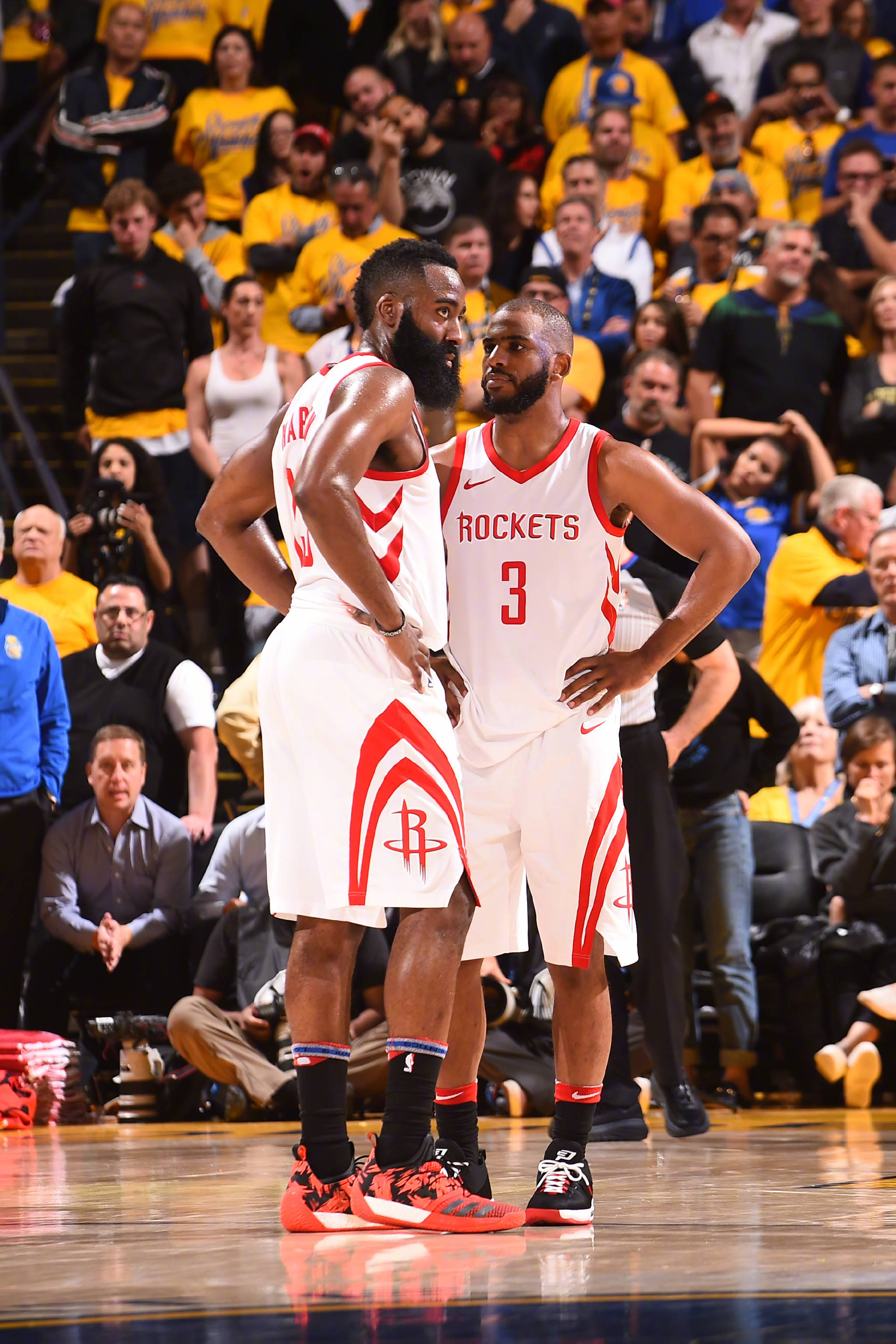 这场充满悬 这场充满悬