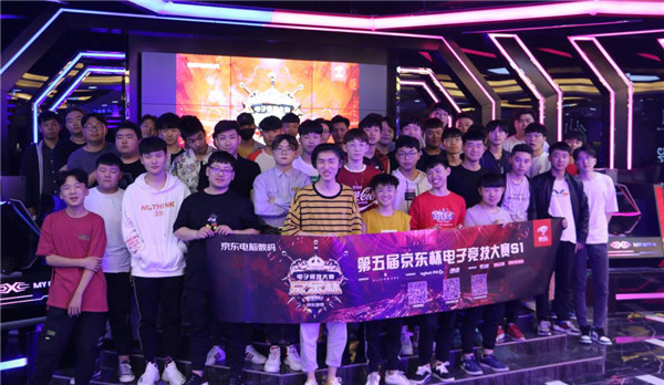 一一击破的 一一击破的